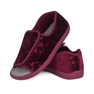 Foamtreads Slippers | Adjustible Velcro Closure | Wide Size Womens 6